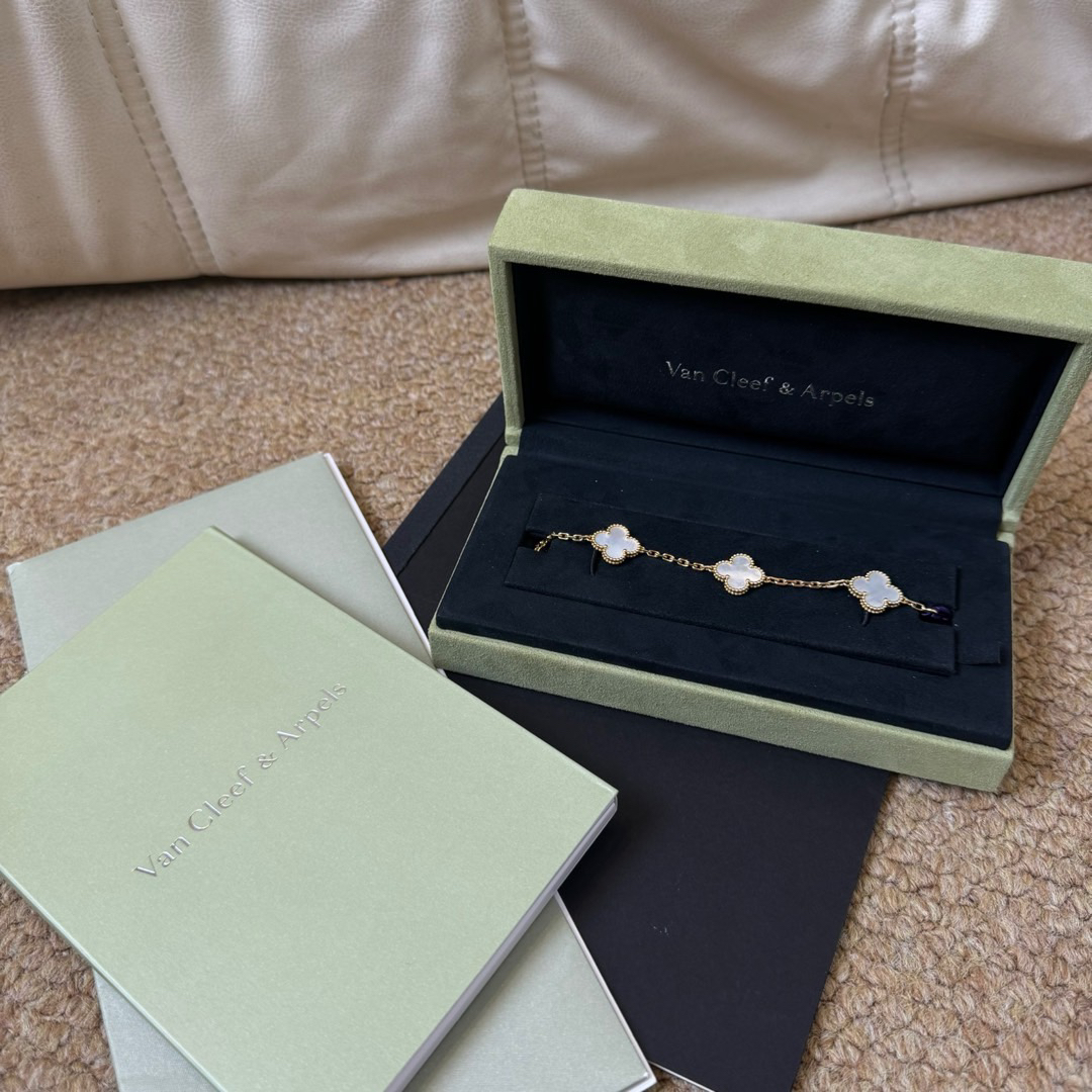 95新 梵克雅宝 梵克雅宝 白贝母 五花手链/622504266