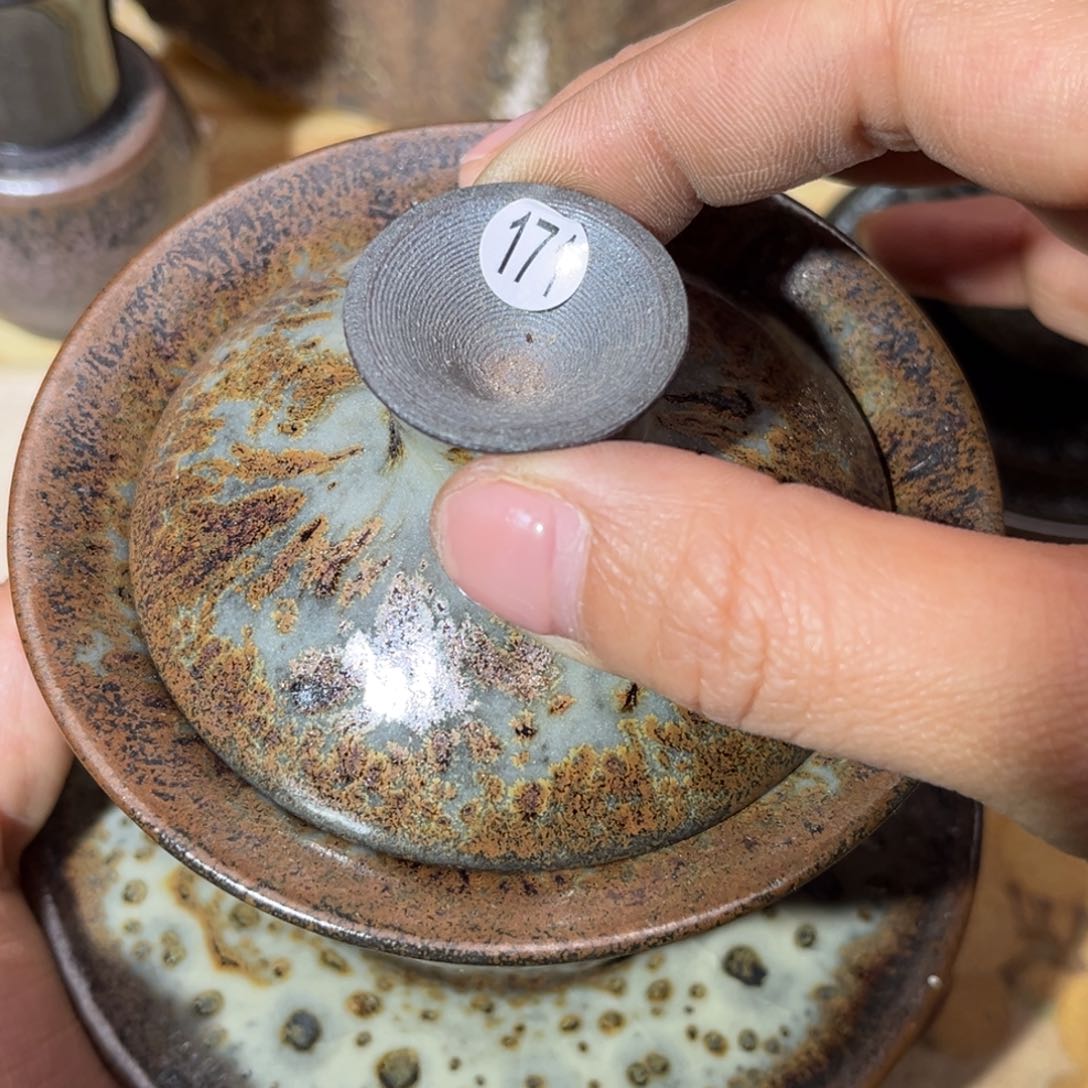 茶盏W****7义兴龙窑坚持真柴烧