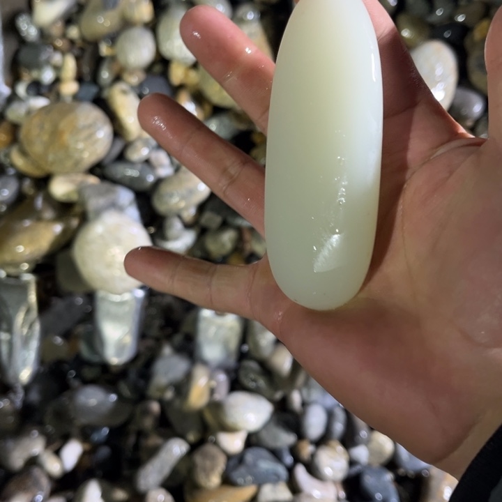 未镶嵌和田玉（糖玉）珠宝奇石