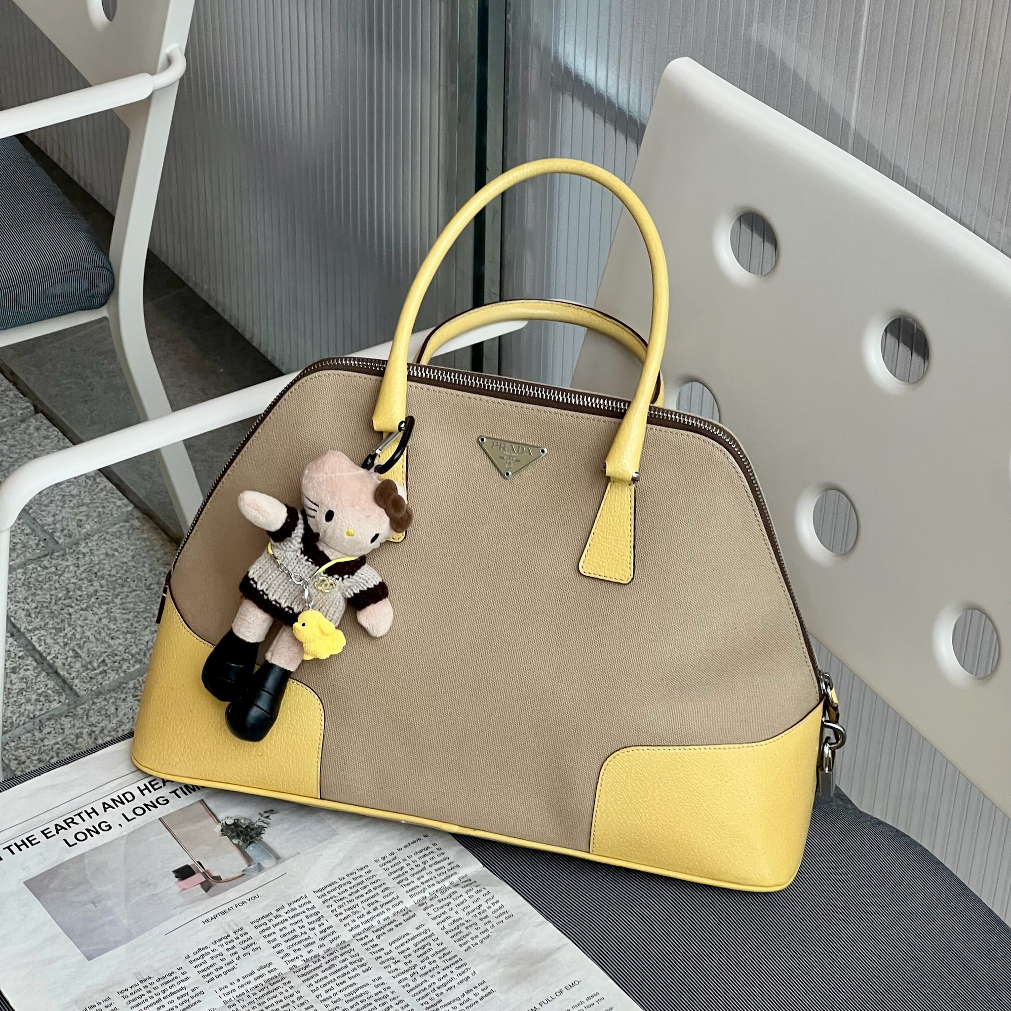 95新 Prada/普拉达 觅时/卡其拼小鸡黄贝壳单肩/118664