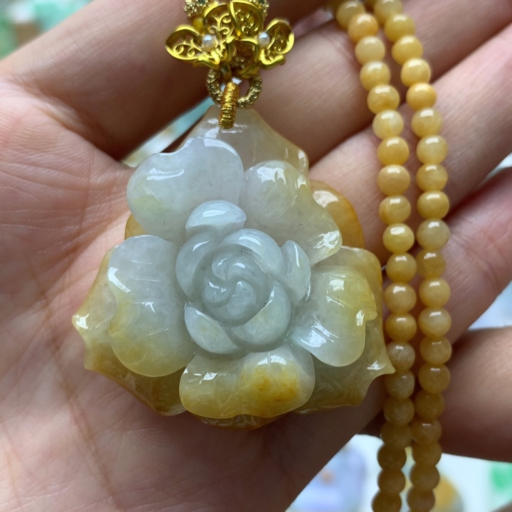 颈饰未镶嵌翡翠翡翠