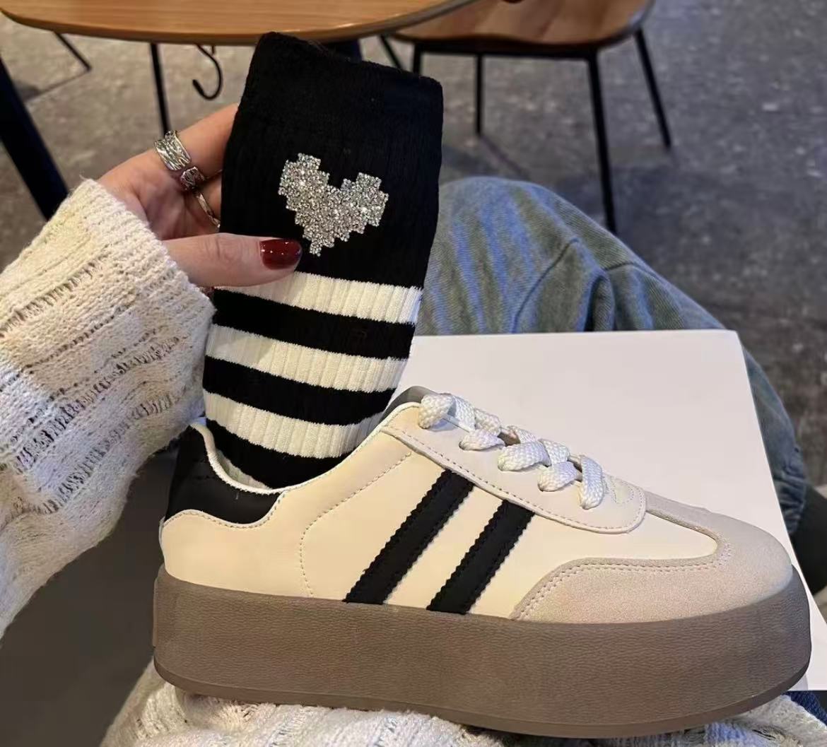 （临时链接）轻奢高定款饰品袜女袜百搭网红时尚潮流休闲ins潮袜