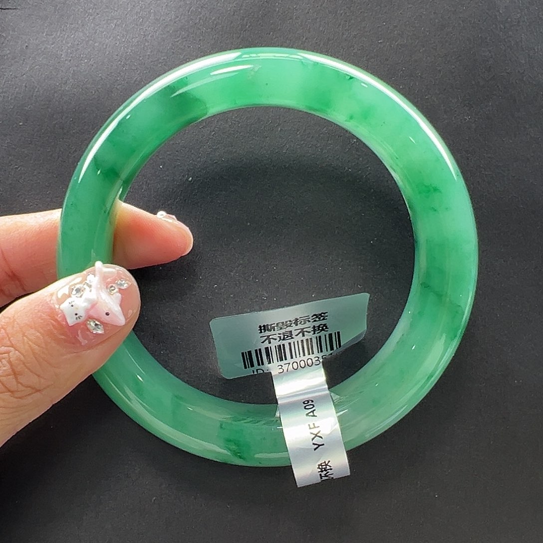 石英质玉未镶嵌手镯秋秋 58.9