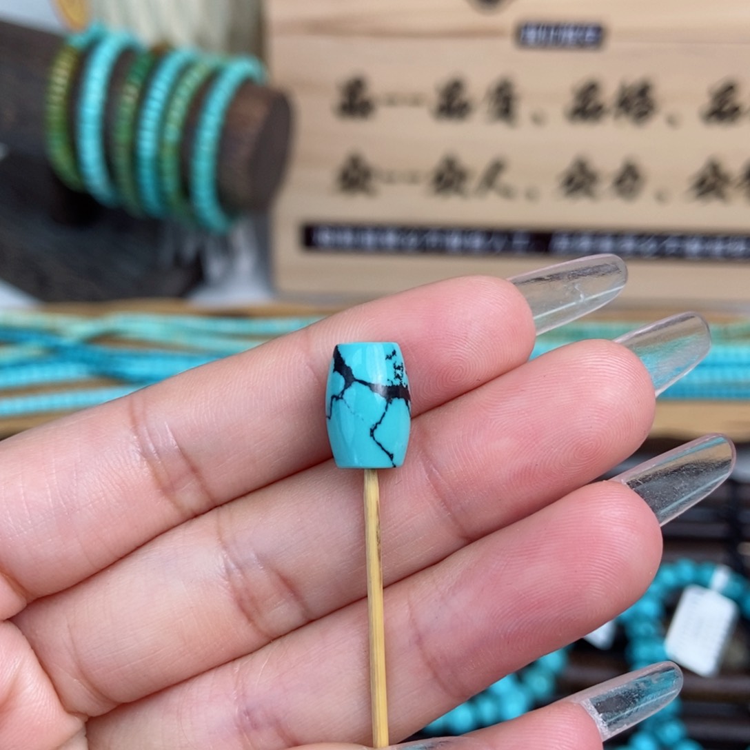 绿松石雕刻未镶嵌