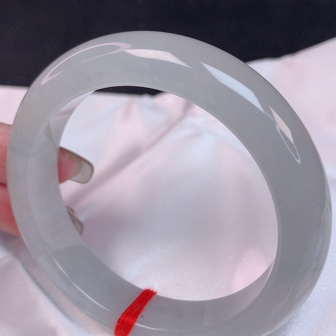 翡翠手镯未镶嵌56 翡翠手镯