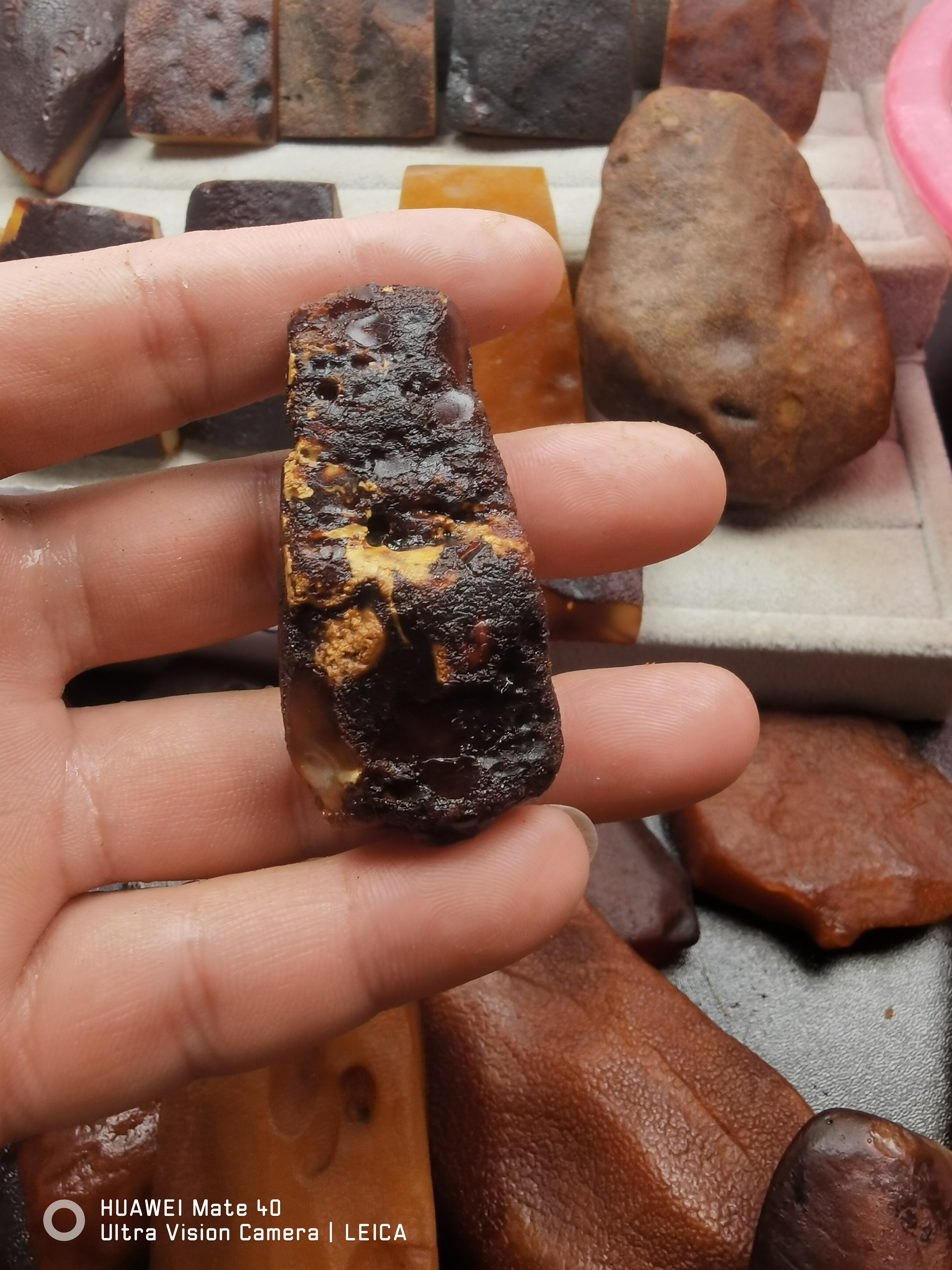 纯天然琥珀蜜蜡原石