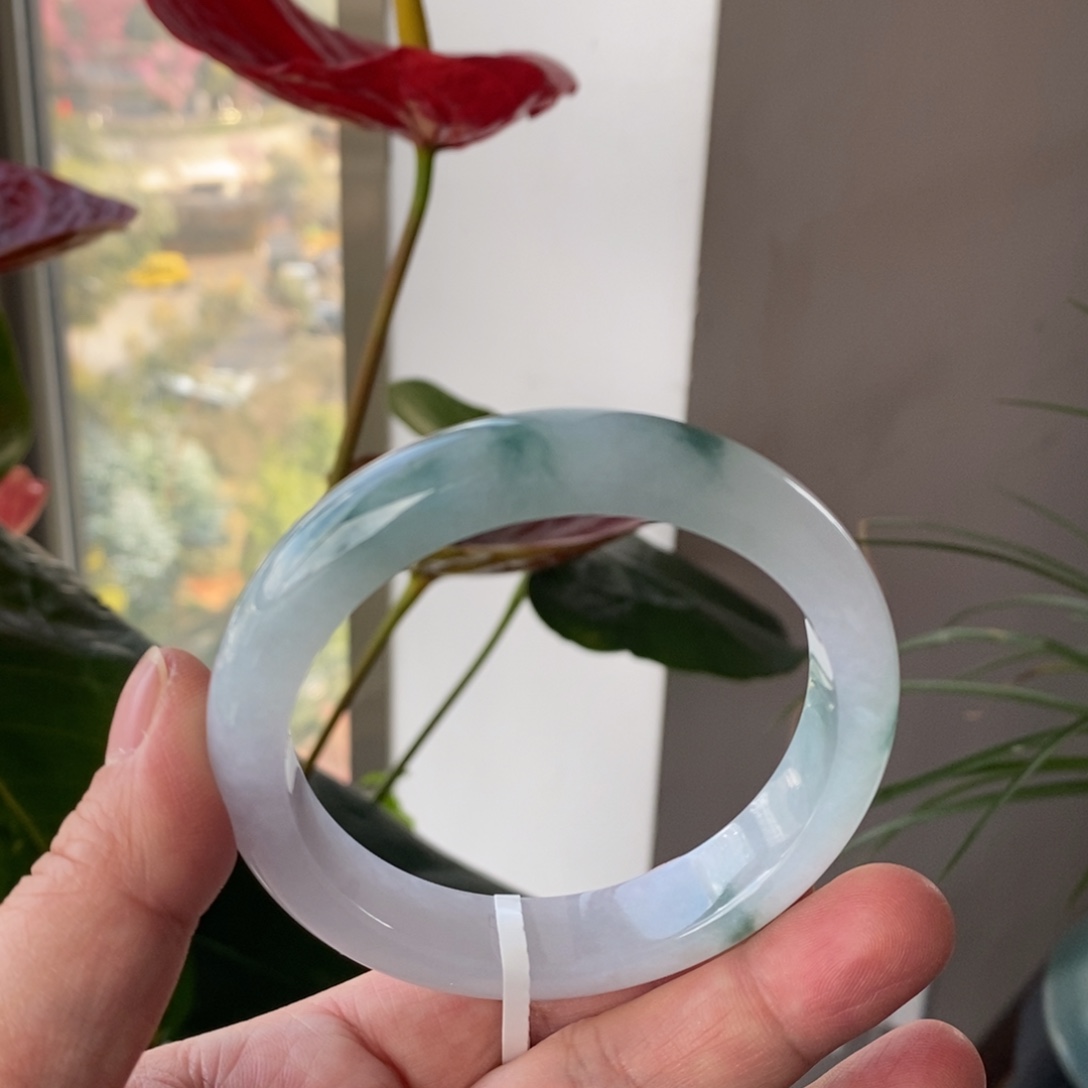 翡翠未镶嵌手镯10号