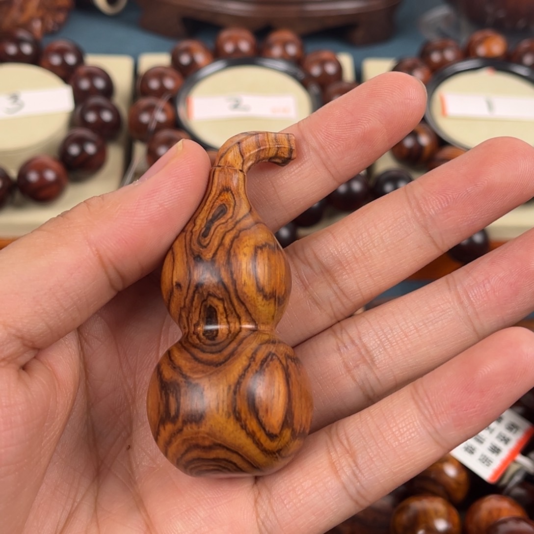 黄花梨/降香黄檀把件