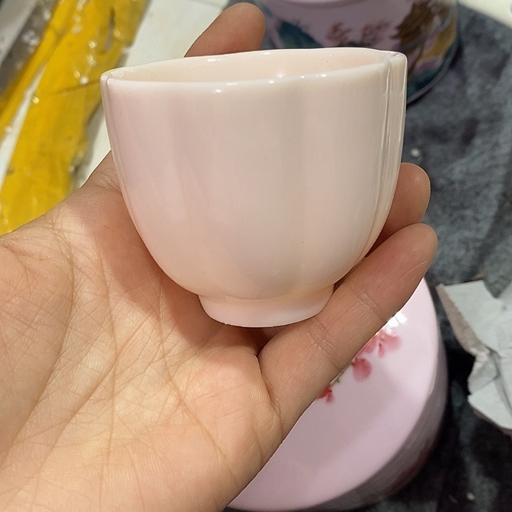 摆件陶红稀土花口杯