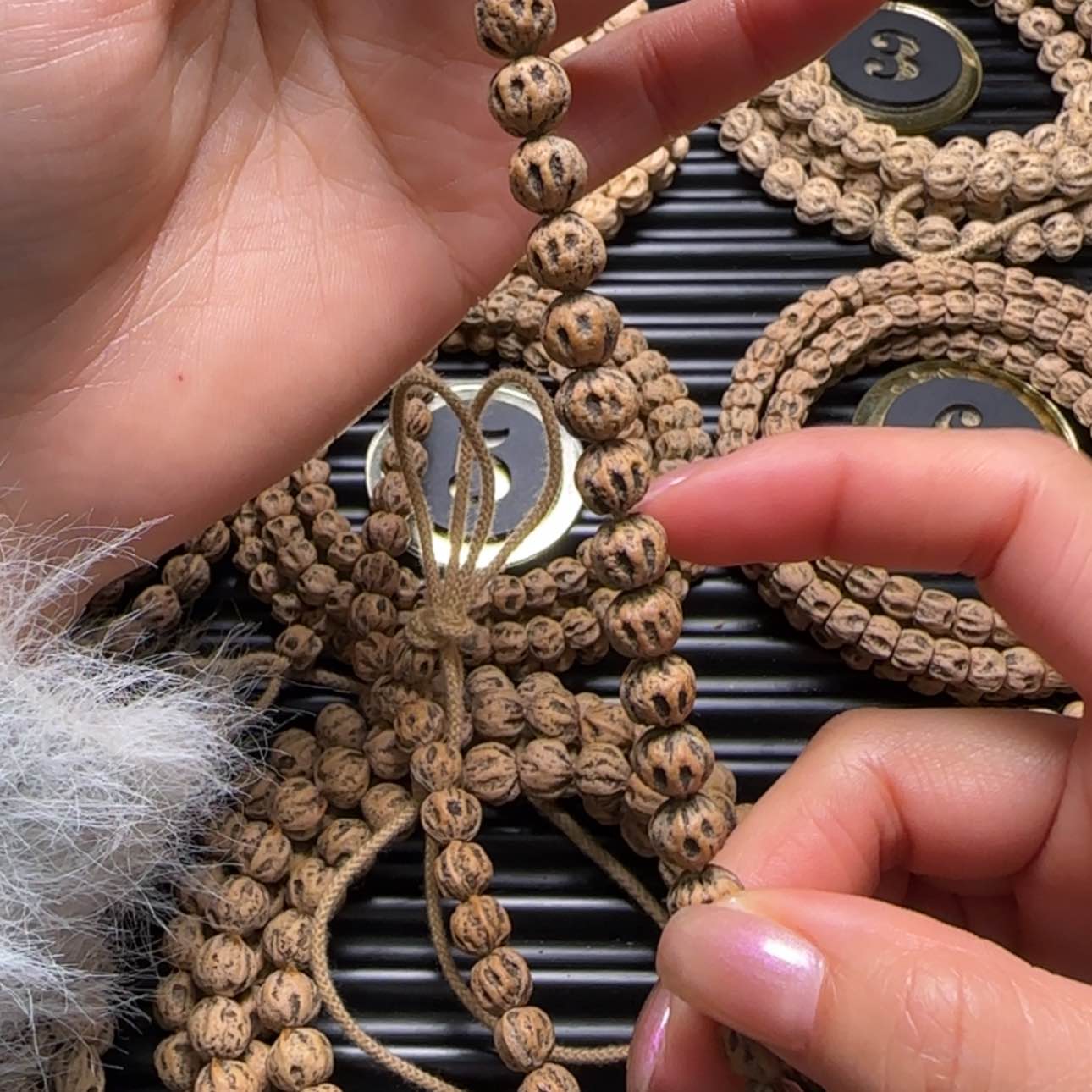 【闪购商品】柏香籽/百香籽吊坠碧**天