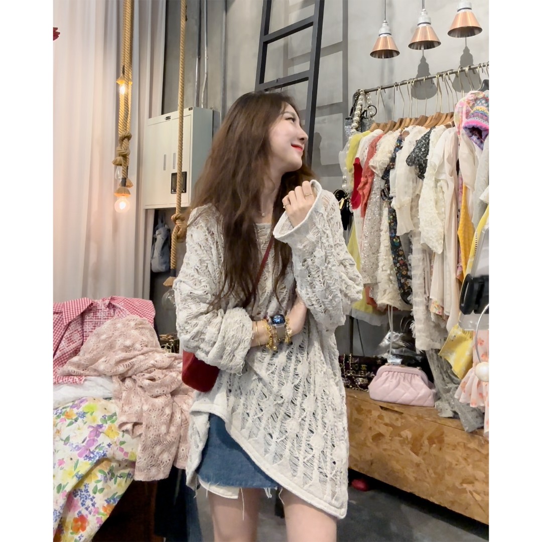 S5071401素拉那里韩系复古设计感彩点小香镂空针织慵懒风罩衫上衣