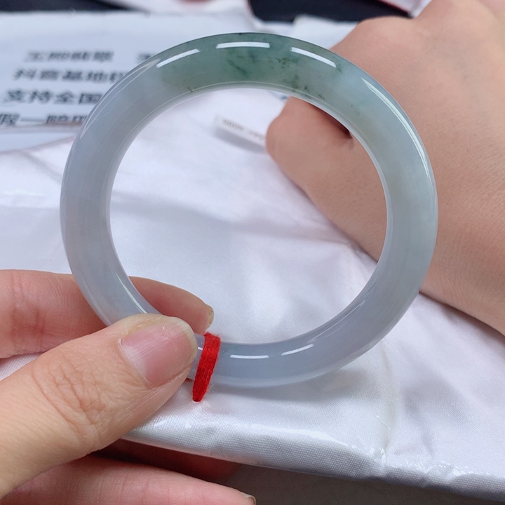 翡翠手镯未镶嵌F****t天然翡翠圆条54圈口