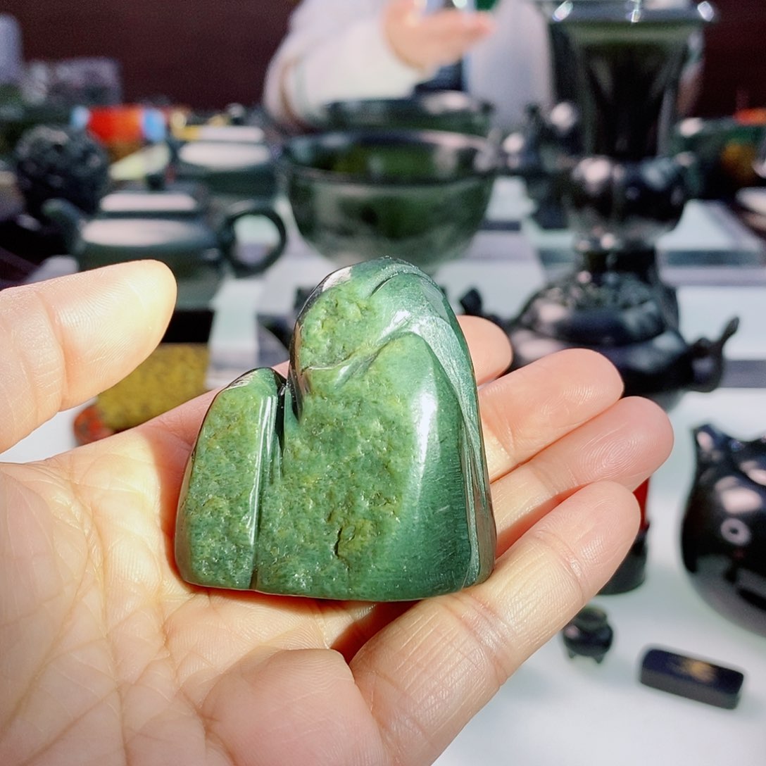 和田玉（青玉）摆件未镶嵌