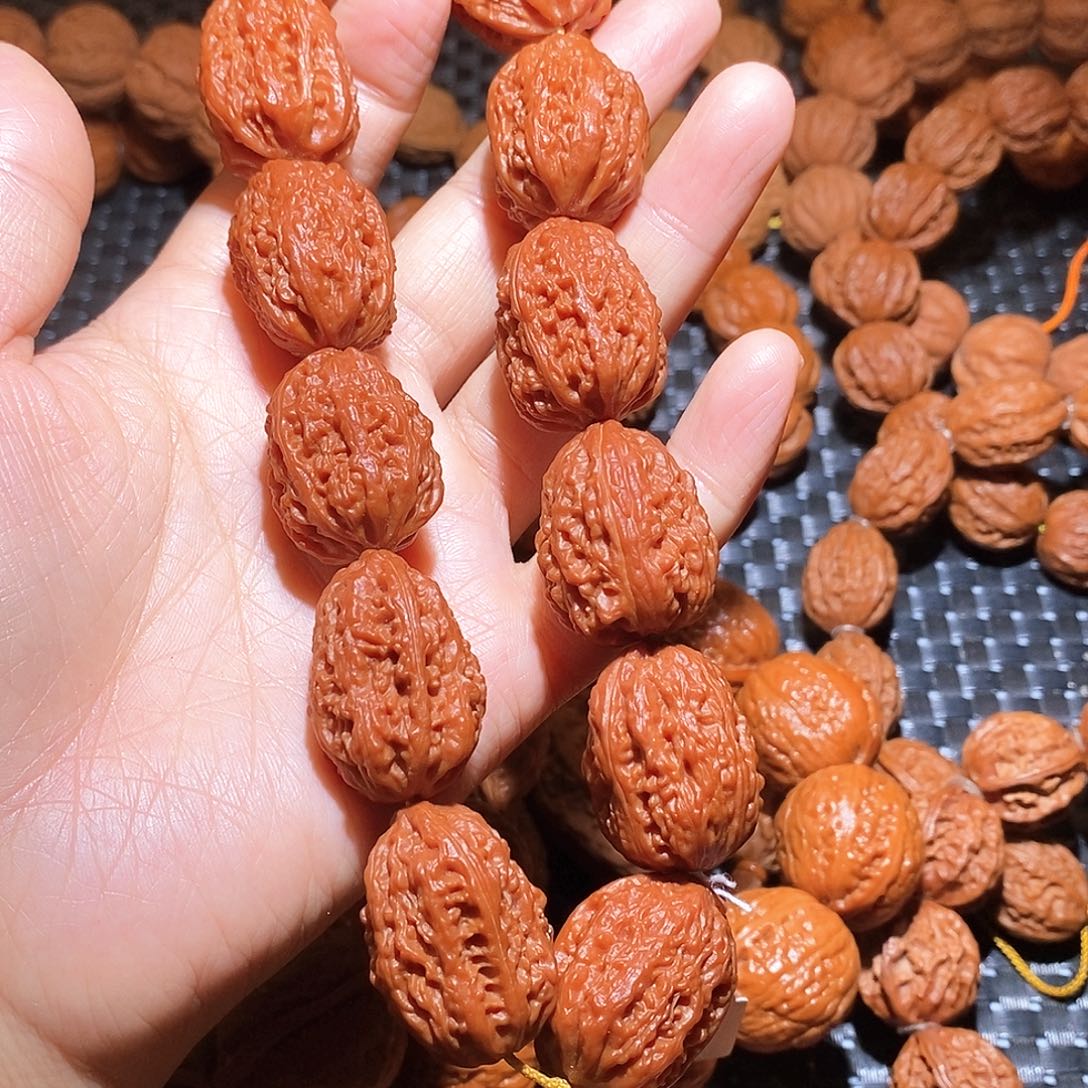 掉***牙文玩核桃吊坠蚂蚁塔手持
