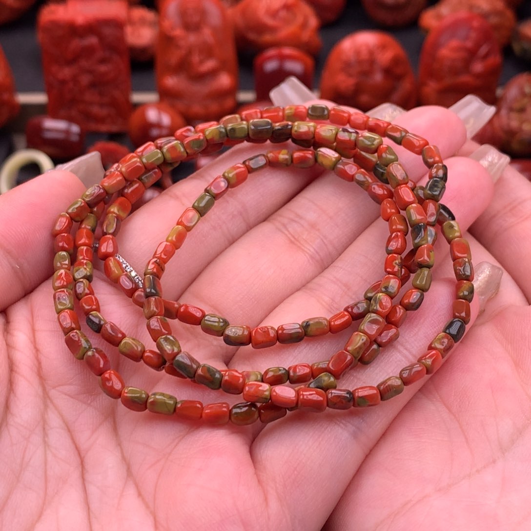 南红玛瑙南红云南原矿包浆随行4圈未镶嵌