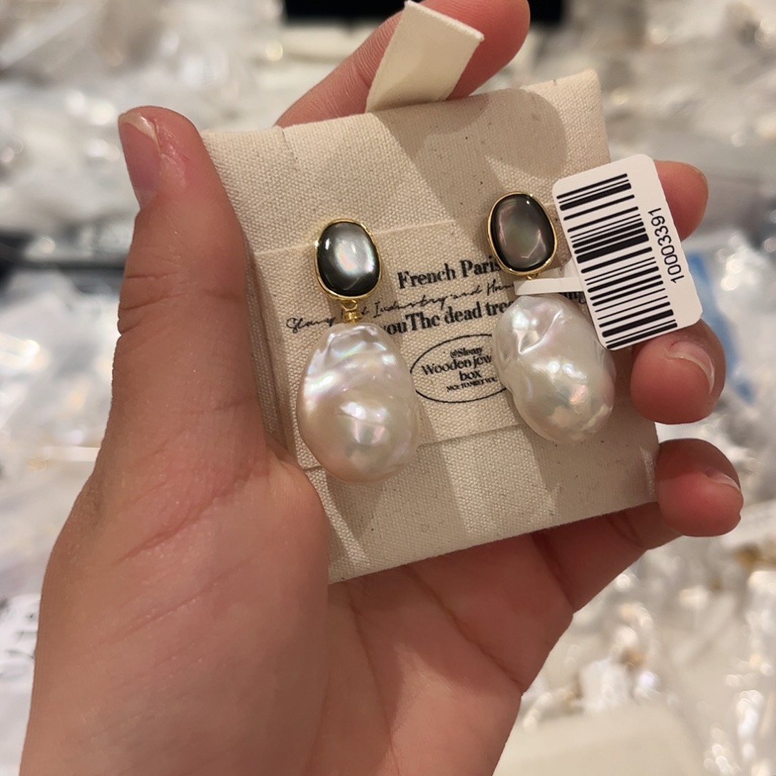 淡水珍珠耳饰合金