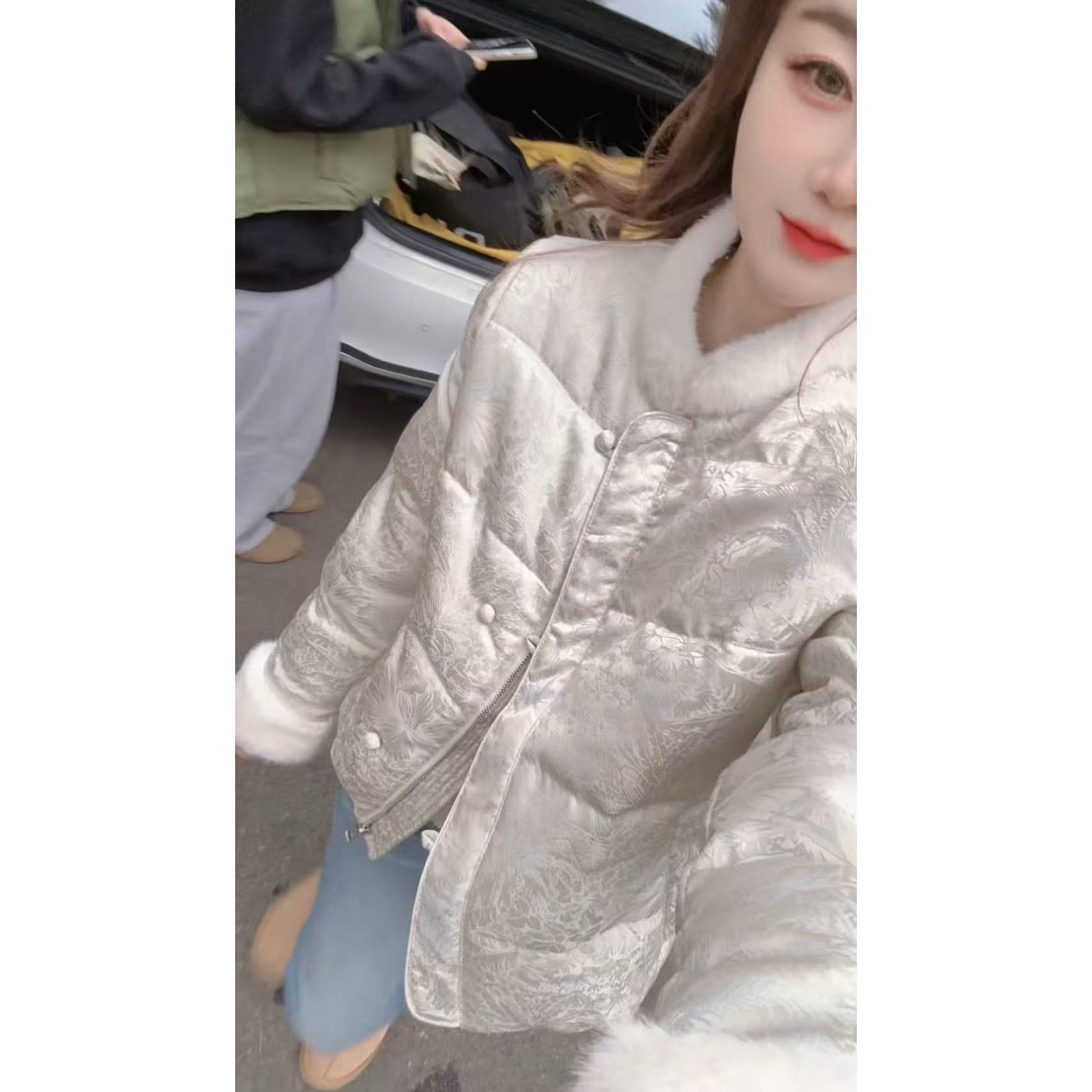 『重工印花F』设计显瘦百搭时尚外套7818