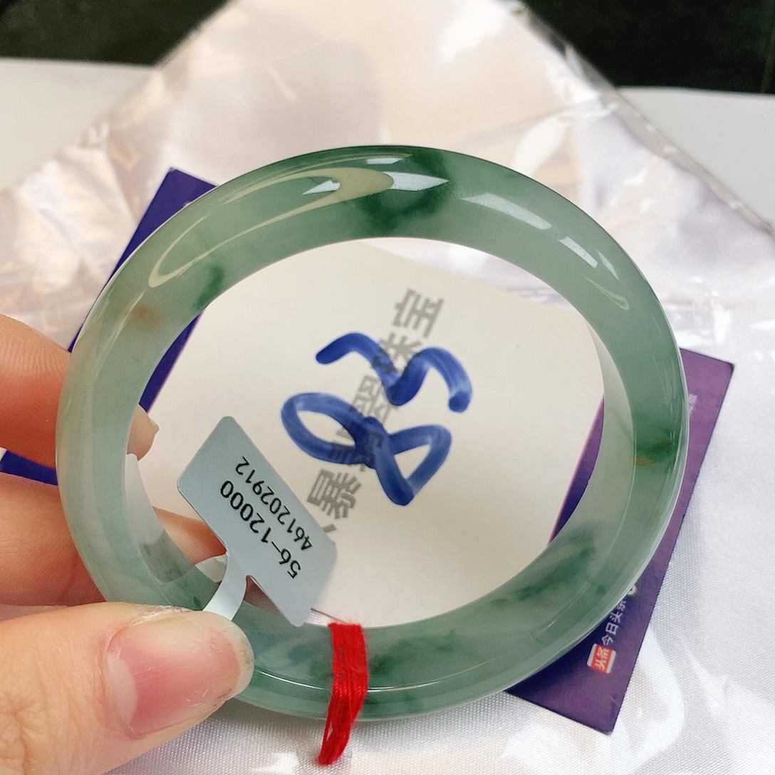 翡翠手镯未镶嵌缅甸天然a货翡翠