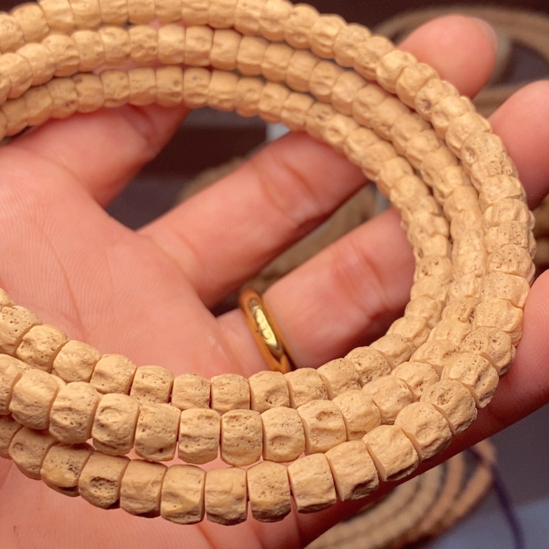 柏香籽/百香籽吊坠