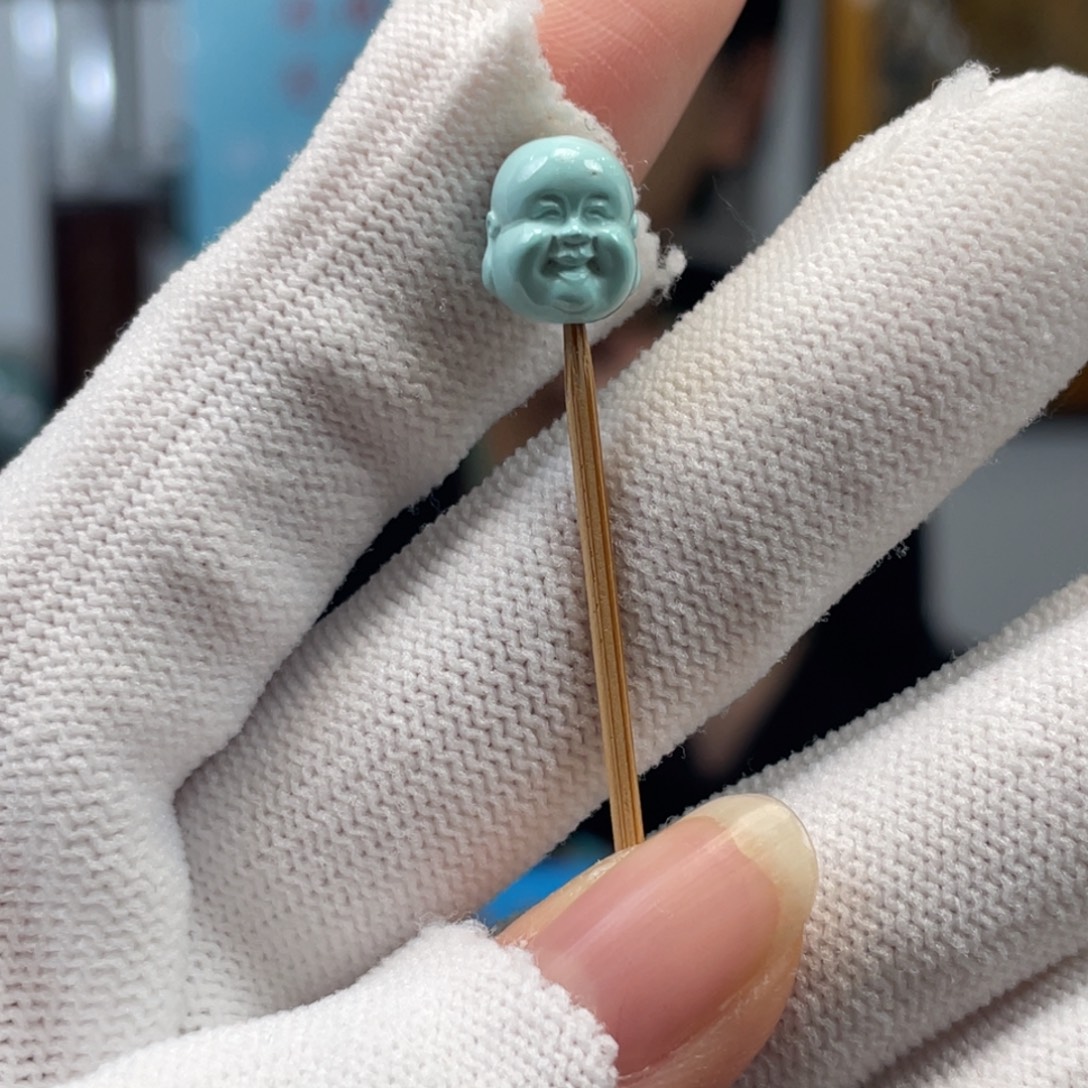 绿松石未镶嵌挂件