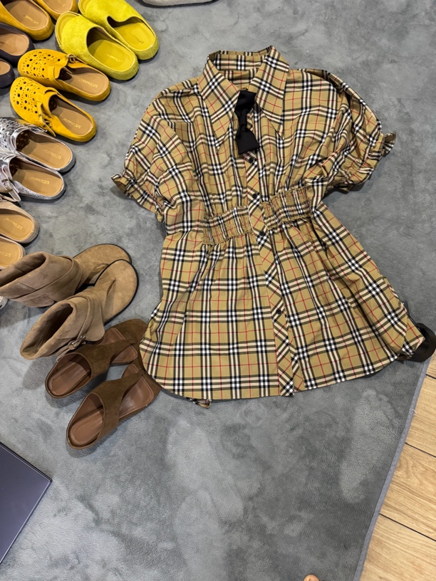 康琴服装领带衬衣