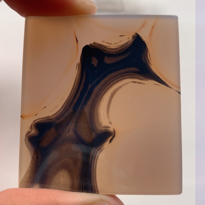 玛瑙/玉髓颈饰未镶嵌風*