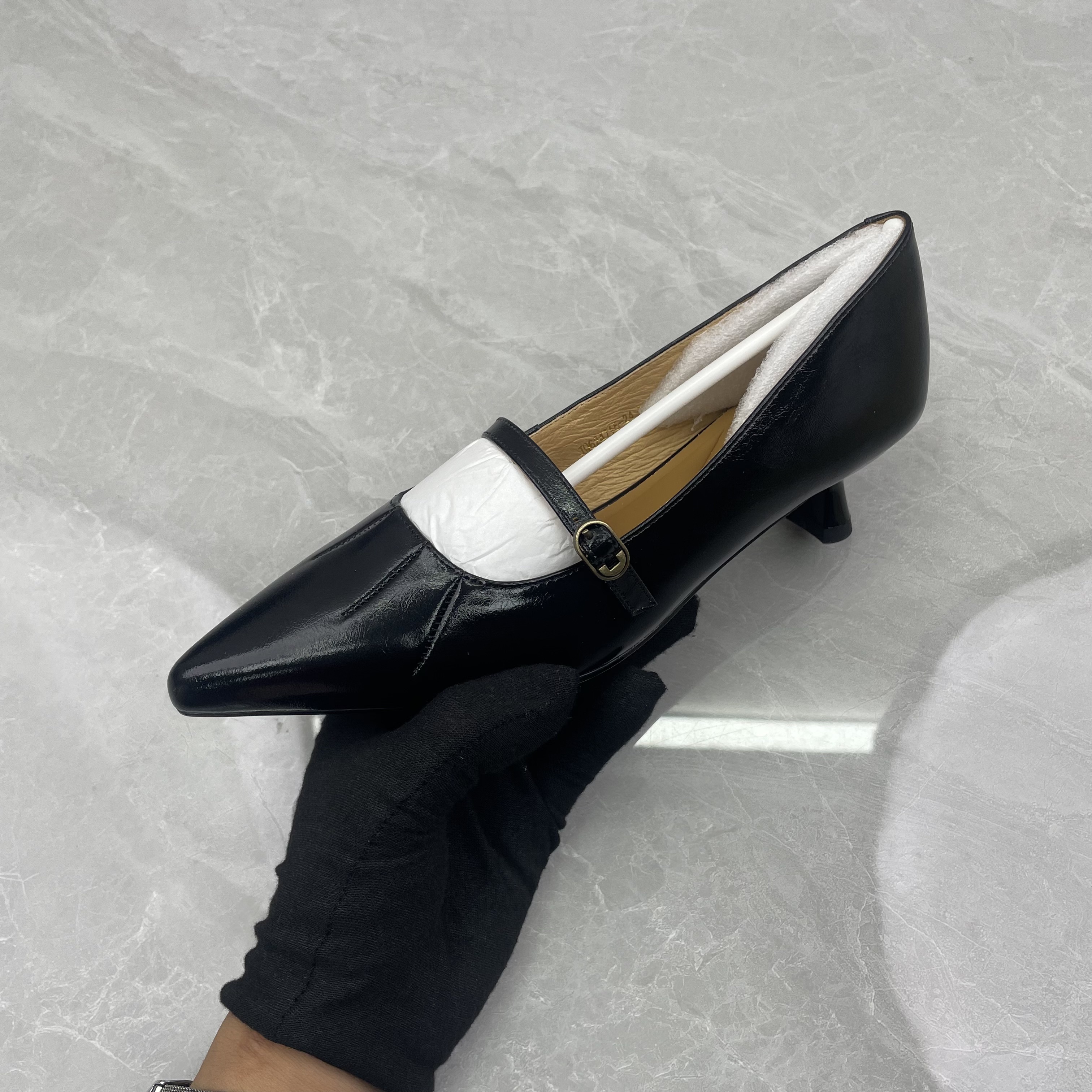 单鞋女24715-24  （孤品）f区37码