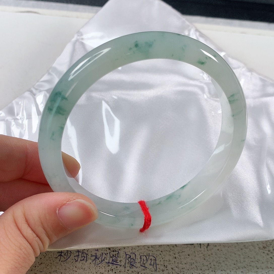 翡翠手镯未镶嵌64-65冰飘花 ①⑥④