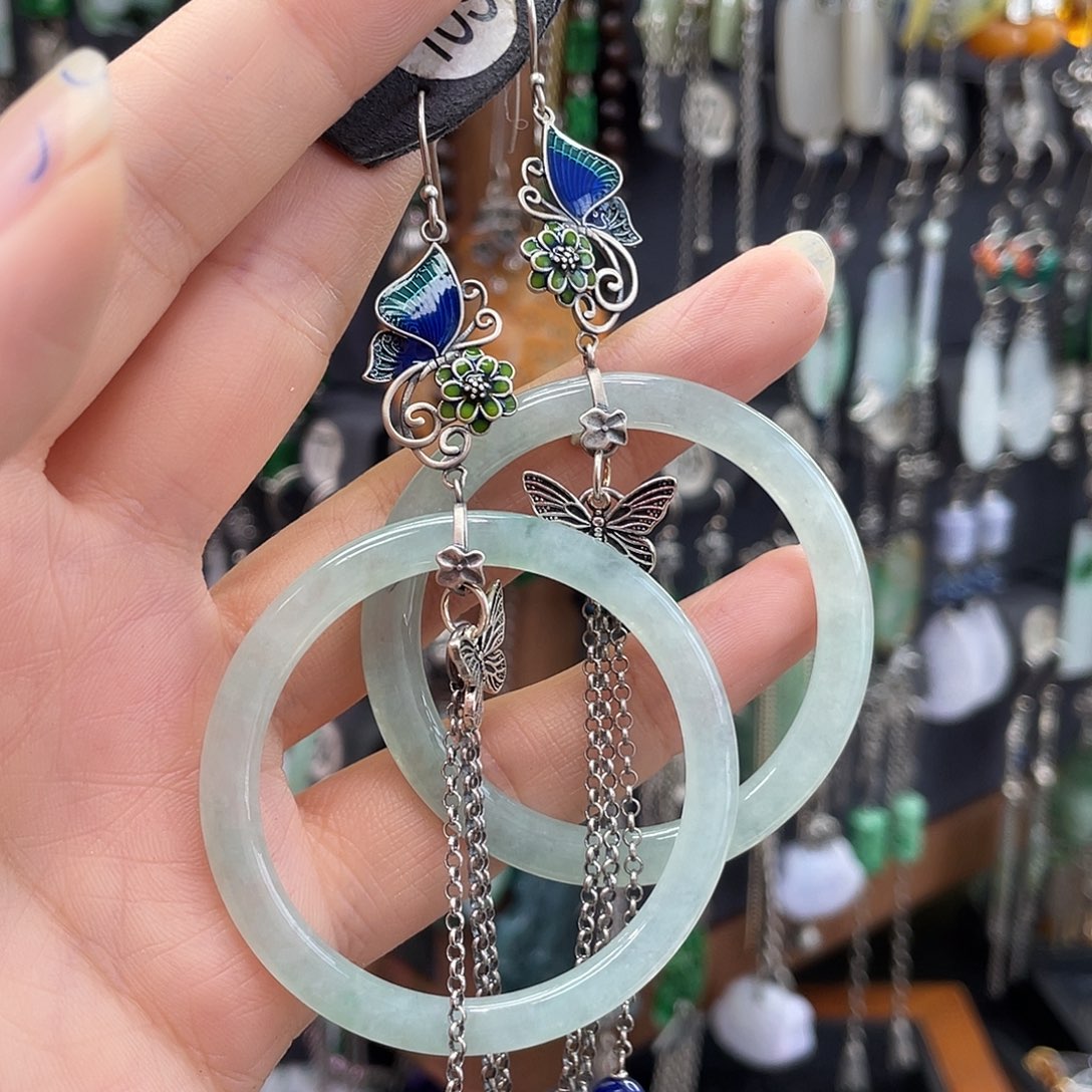 女***色翡翠银S925镶嵌耳饰448yjjhhh