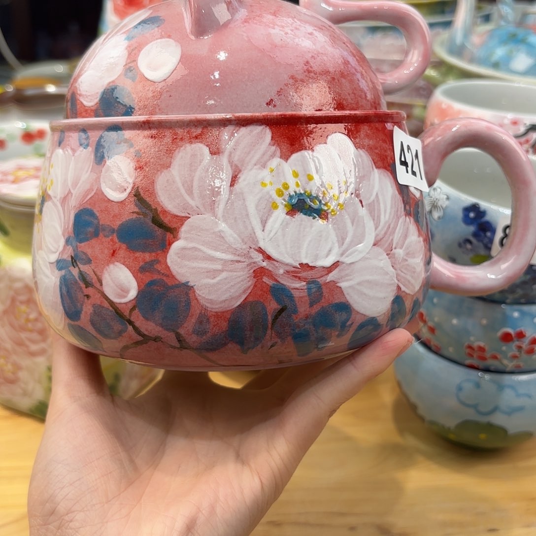 瓷片兔兔？！？兔兔盖茨。