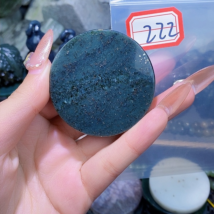 和田玉和田玉边角料随机发未镶嵌