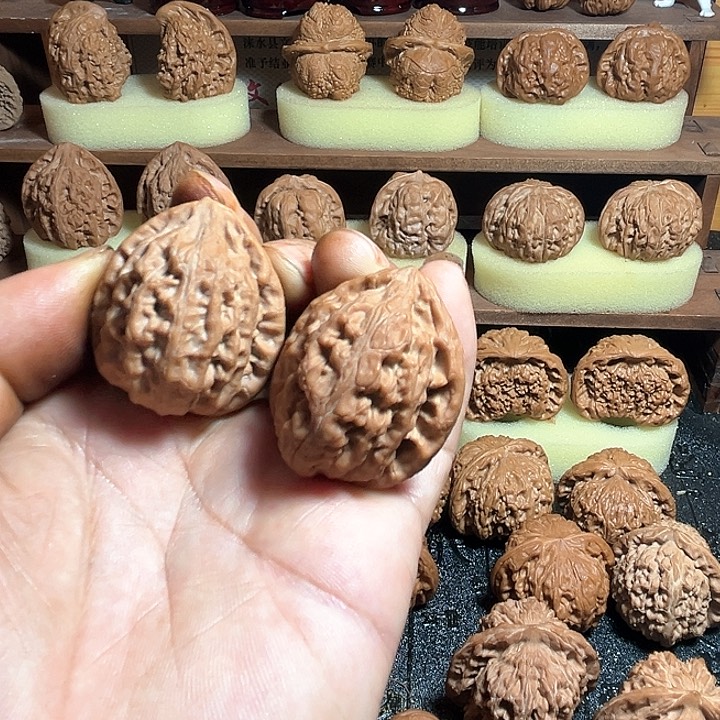 【闪购商品】把件文玩核桃玄武