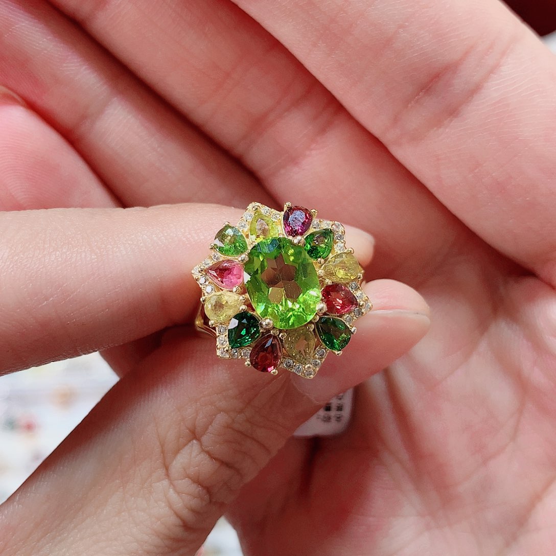 橄榄石戒指银S925镶嵌