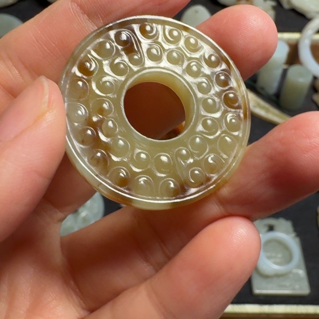 风***和田玉（糖玉）未镶嵌挂件