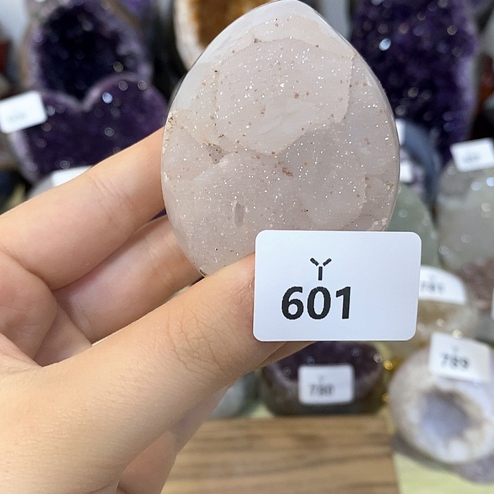 未镶嵌紫晶大型摆件（非配饰）