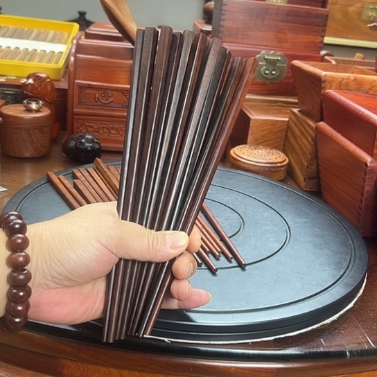 玻璃你好喜欢这个筷子