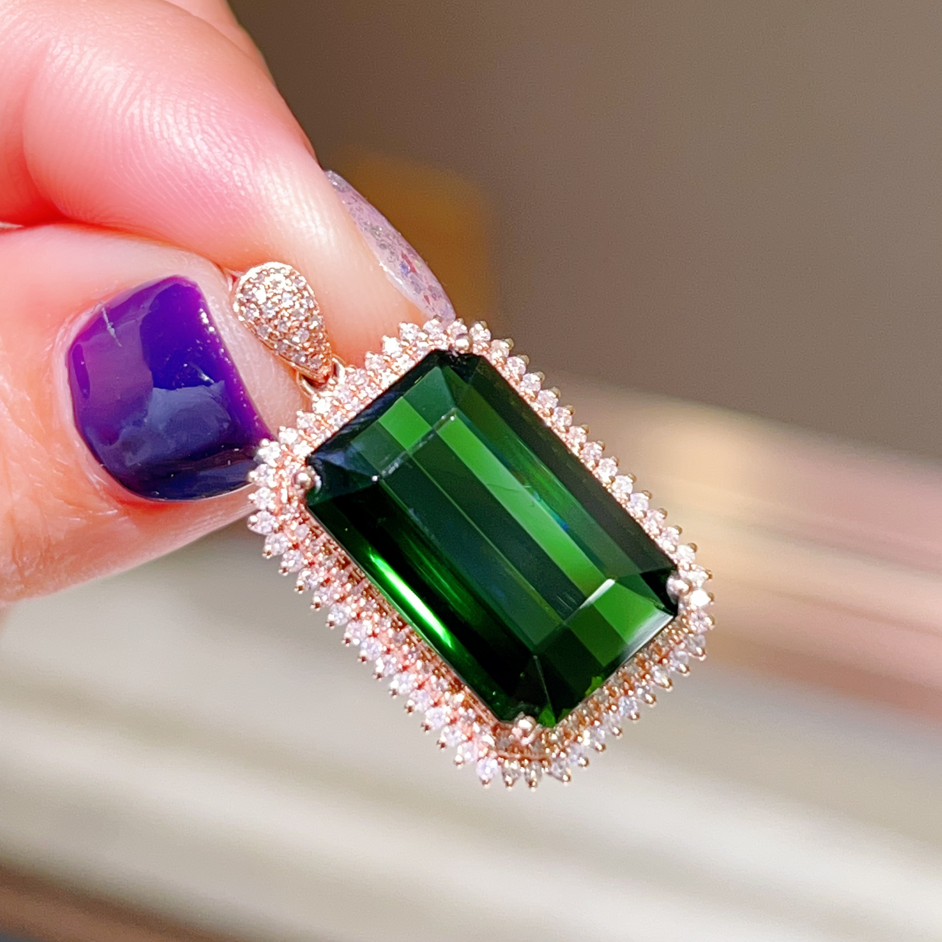 14.3ct 18k玫瑰金碧玺吊坠 12200