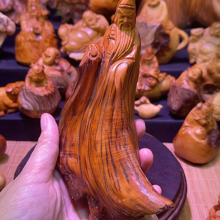 关***粉柏木（崖柏）88888888888888888888