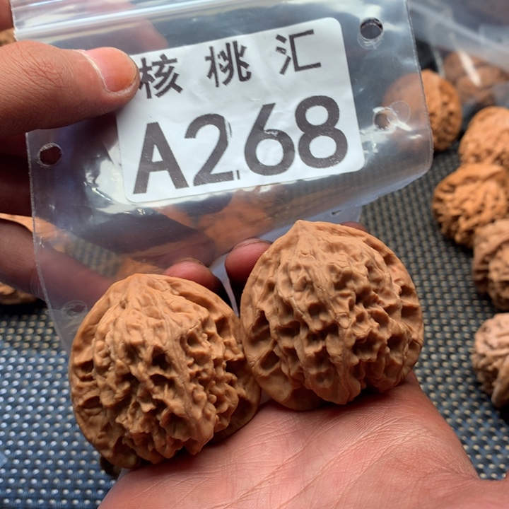 或***许吊坠文玩核桃凤羽