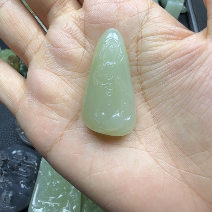 颈饰未镶嵌和田玉