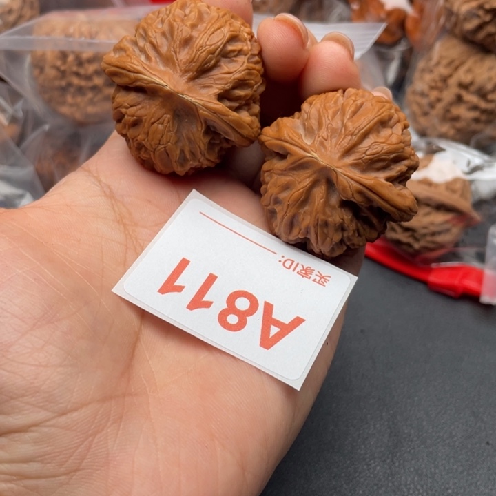 文玩核桃吊坠核桃