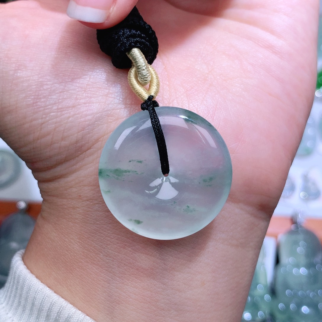 翡翠未镶嵌颈饰扣子