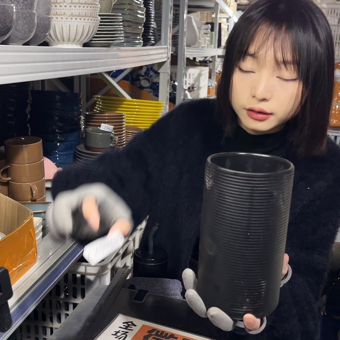 瓷片0762。           2个