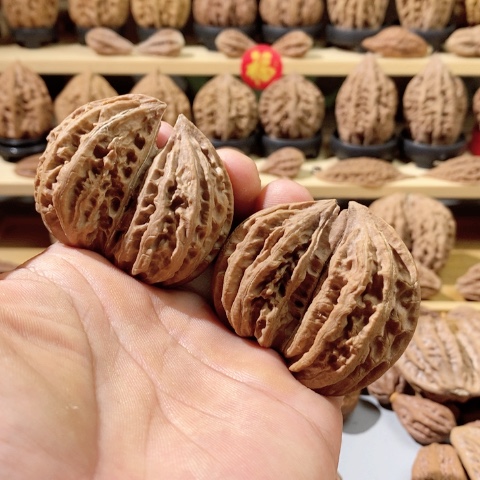 文玩核桃把件对歪连体