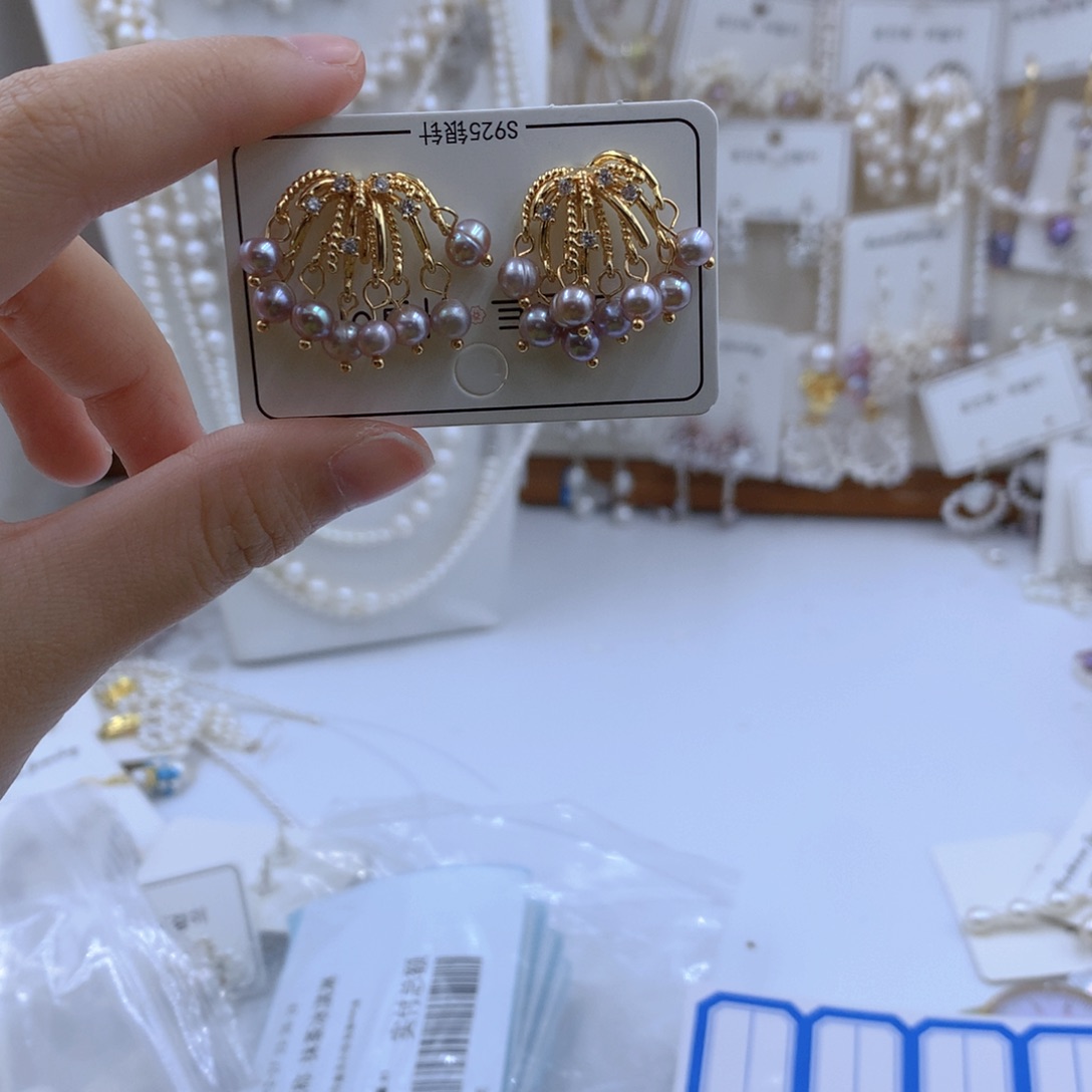 颈饰合金淡水珍珠