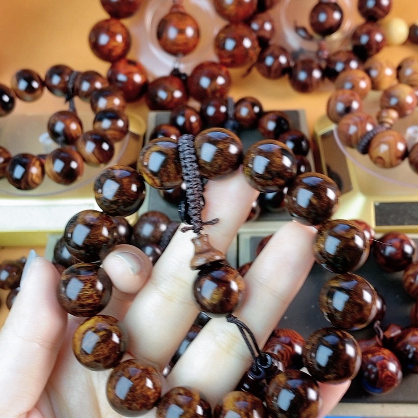 【闪购商品】花梨木类阿*哥紫15