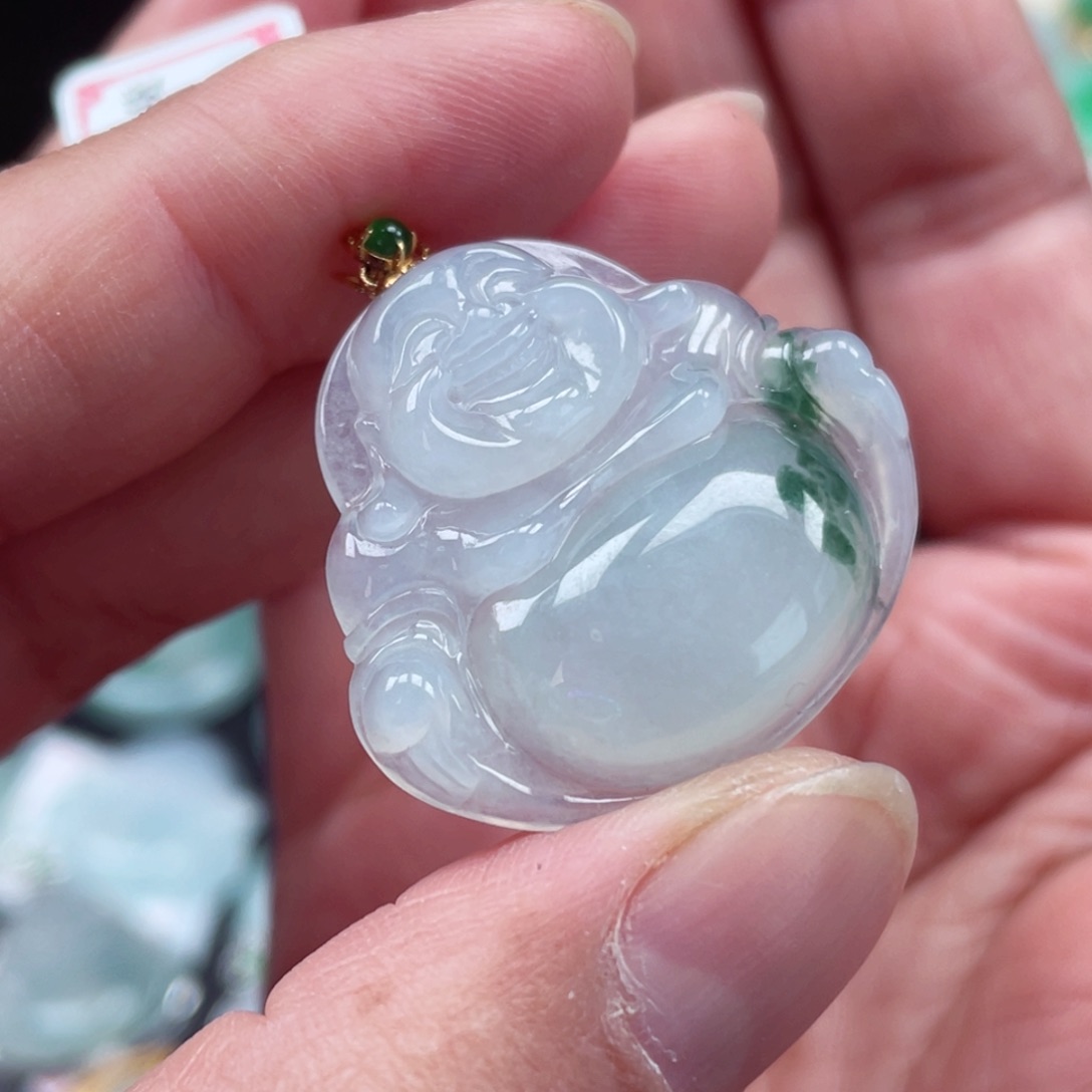 颈饰18K金镶嵌翡翠佛公