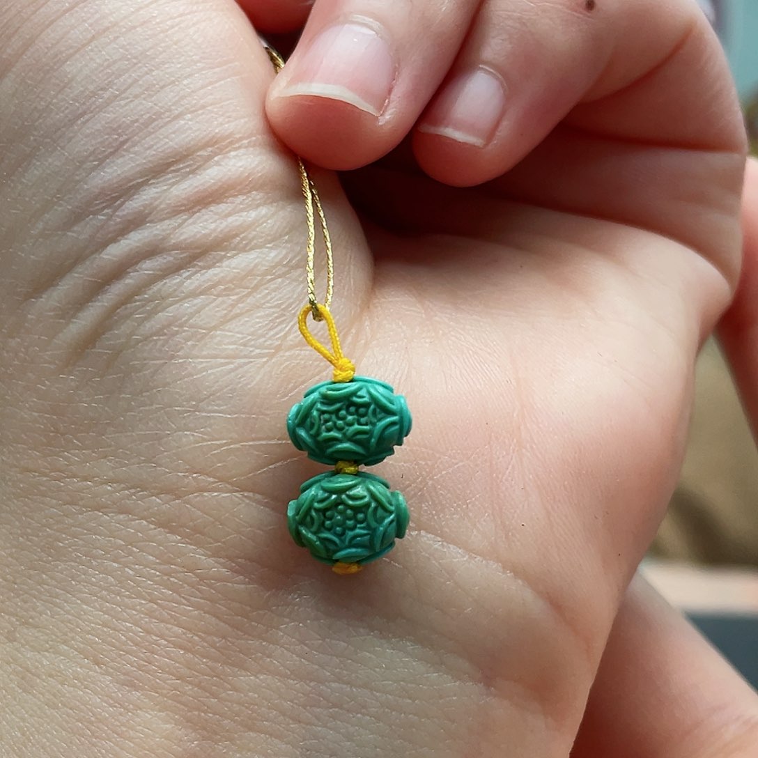 绿松石颈饰未镶嵌