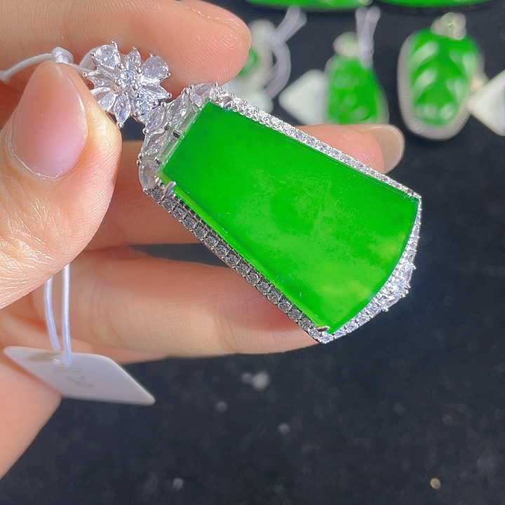 翡翠吊坠(不含链)银S925镶嵌