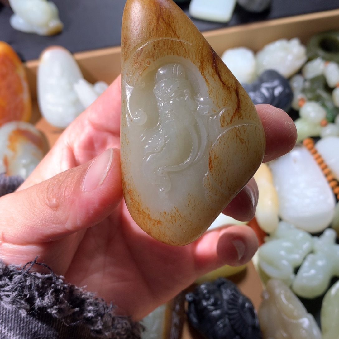 江***急和田玉（糖玉）未镶嵌挂件
